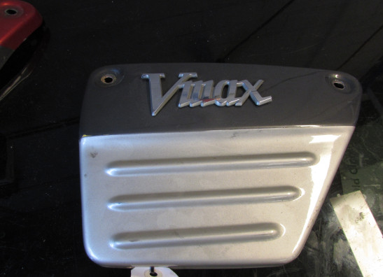 Cowl right small Yamaha V max