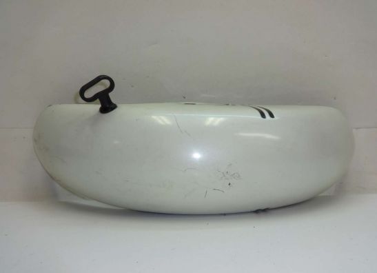 Front fender Suzuki GSX 750