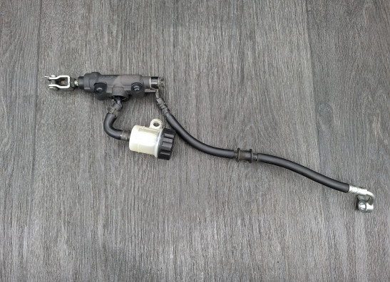Rempomp achter Kawasaki Z 800