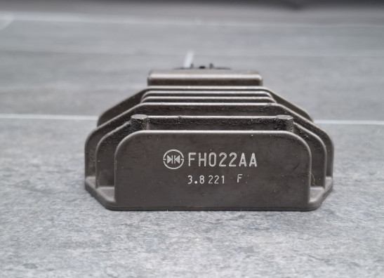 Spanningsregelaar KTM 1290 Super duke