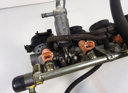 Gasklephuis Honda CBR 600 RR