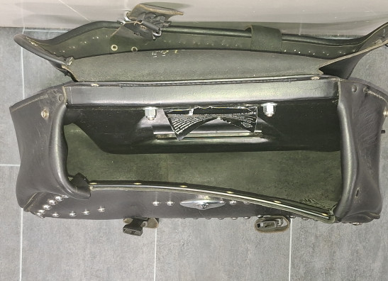 Saddlebag right Harley Davidson FLSTC Heritage Softail Classic