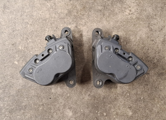 Bremssattel Bremszangen vorne BMW R 1100 S