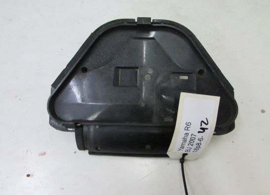Air cleaner case Yamaha YZF R6
