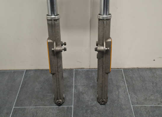 Voorpoten compleet BMW R 45