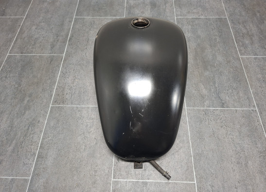 Benzintank Suzuki VS 800 Intruder