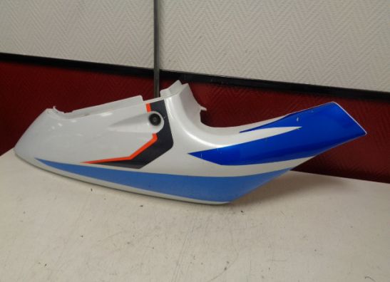 Rechter achterkant Suzuki GSX R 750