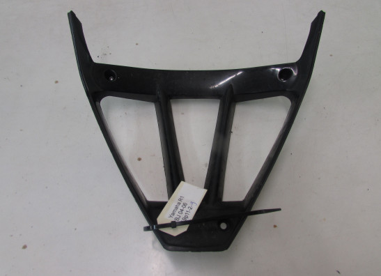 Cowl V shape under Yamaha YZF R1