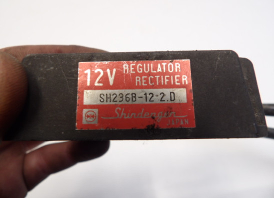 Spanningsregelaar Honda CBX 550 F2