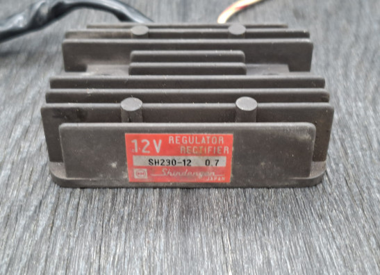Spanningsregelaar Kawasaki Z 1300