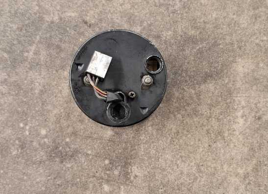 Teller Suzuki RGV 250