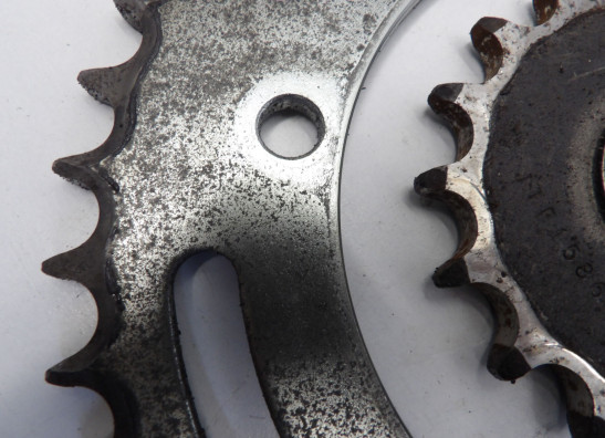 Chain and sprocket kit Yamaha TDM