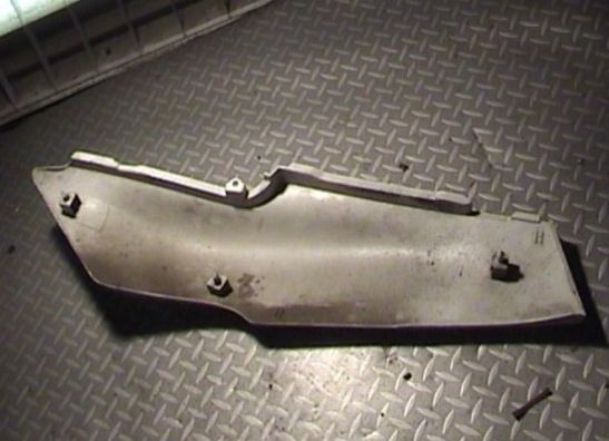 Rechter achterkant Yamaha FZR 600