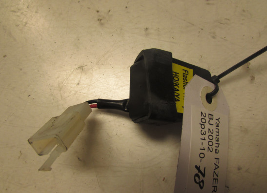 Relais unit Yamaha FAZER 600