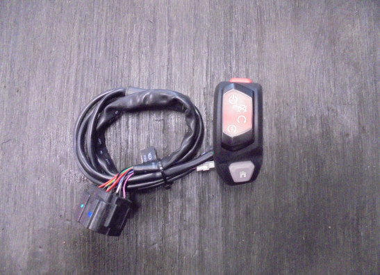 Handlebar switch assy right Triumph Tiger 1200 Explorer GT PRO