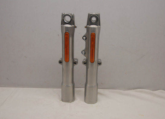 Voorpoot buiten Harley Davidson Softtail