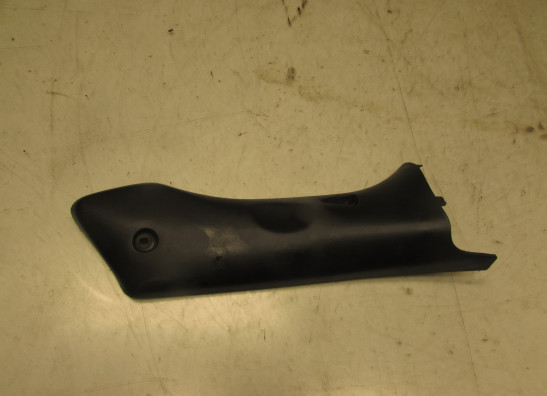 Cowl upper connector left Yamaha YZF 600 Thundercat