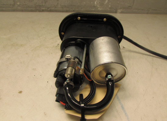 Brandstofpomp Aprilia RSV 4