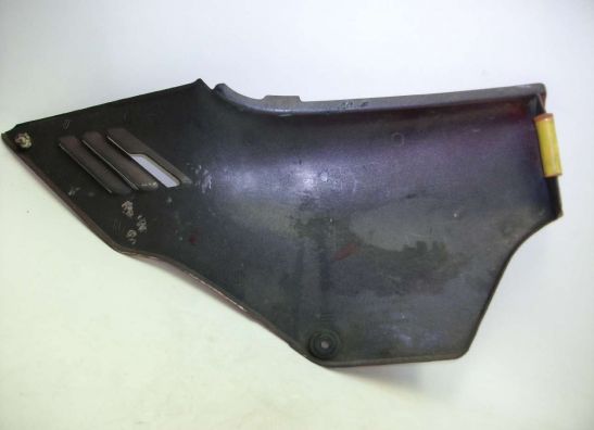 Rechter zijkuip klein Honda VF 1000 F