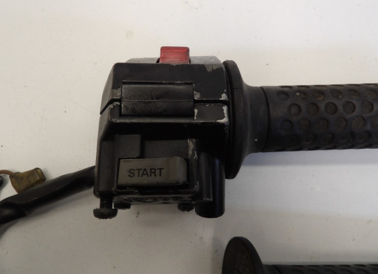 Stuurschakelaar rechts Yamaha FZR 400