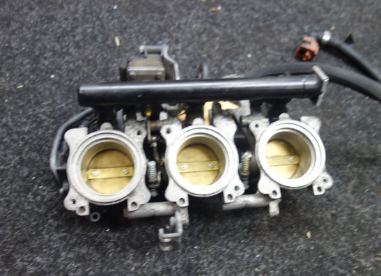 Gasklephuis Triumph Tiger 800 xc