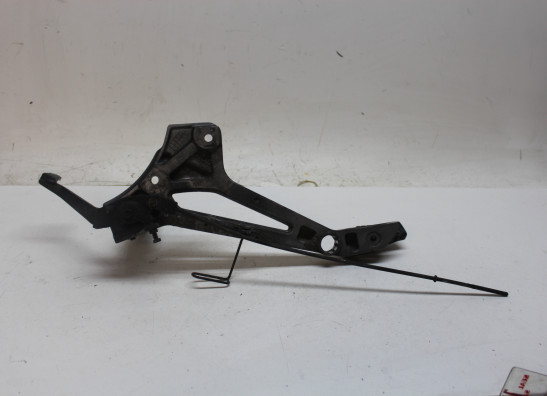 Fussrastetrager vorne rechts Kawasaki ER 5