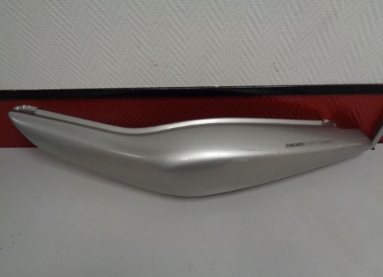 Linker achterkant Ducati ST2