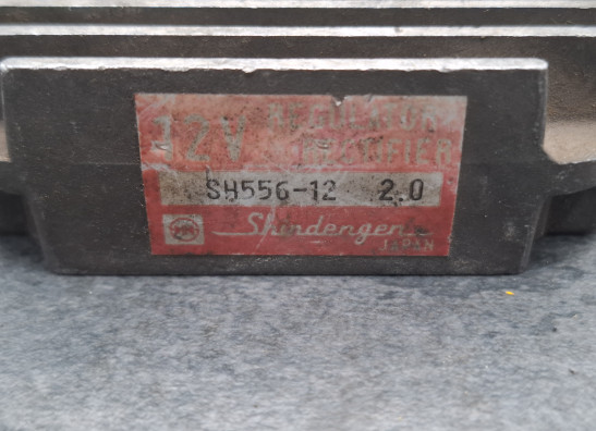 Regler Gleichrichter Honda VT 700 750