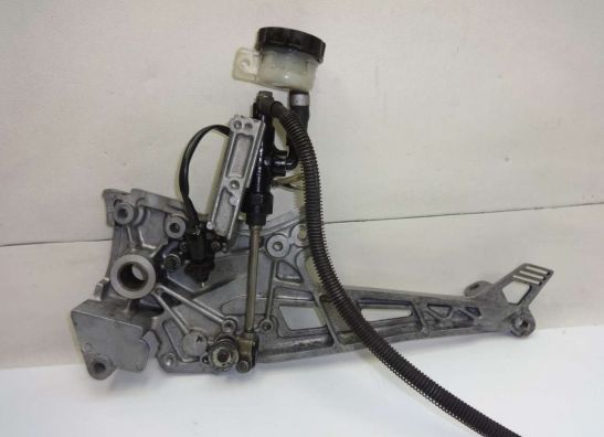 Main step holder right Kawasaki GPZ 900