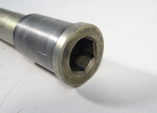 Axle front Kawasaki Z 750