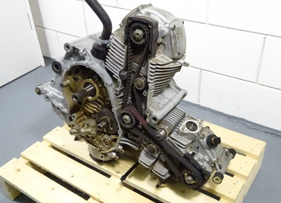 Engine Ducati 750 SS Supersport