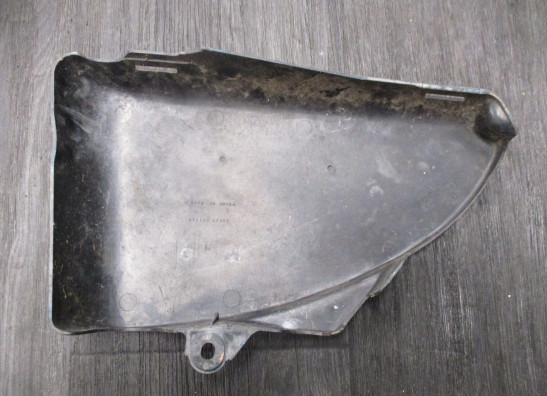 Cowl right small Suzuki GS 425