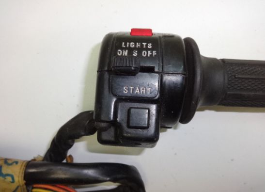 Stuurschakelaar rechts Suzuki GSX 550 EF