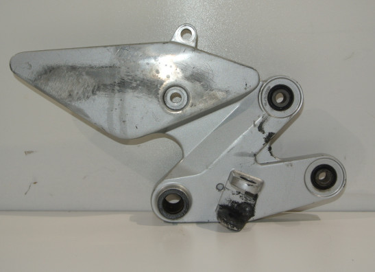 Main step holder right Yamaha FZ6