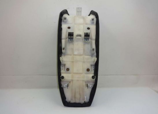 Zadel Kawasaki GPX 750