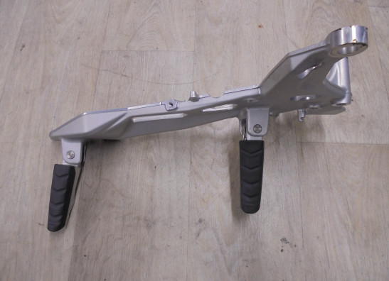 Fussrastetrager vorne rechts BMW F 900 R