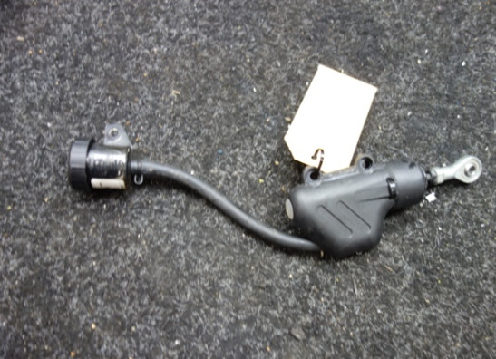 Rempomp achter KTM 1290  Super Adventure