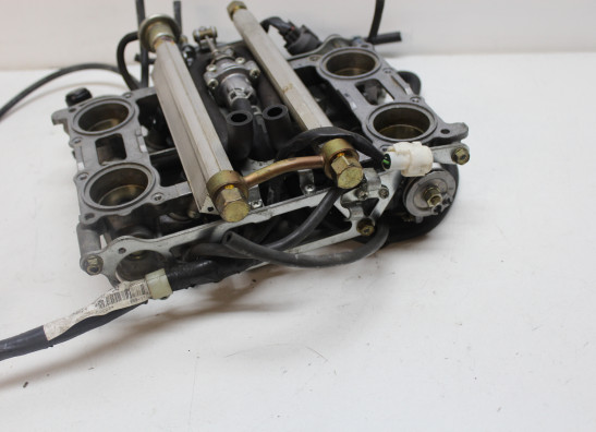 Gasklephuis Honda VFR 800 I