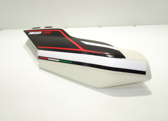 Rechter achterkant Ducati Multistrada 1100