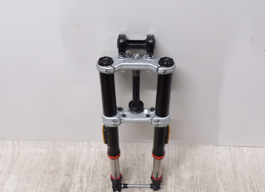 Front pipes complete Husqvarna Svartpilen 125 2022-2023