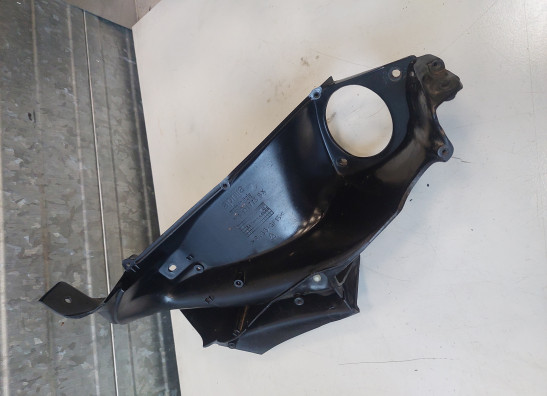 Linker luchtbuis Aprilia RSV 1000