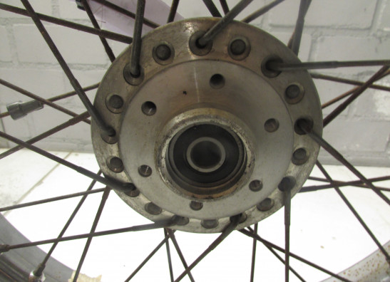 Voorvelg Suzuki GN 400