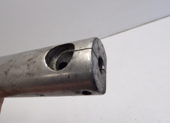 Front pipe bottom right Suzuki VS 700 Intruder