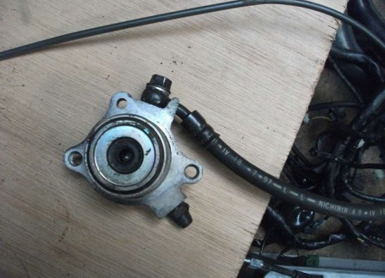 Slave cylinder  Honda VTR 1000 F