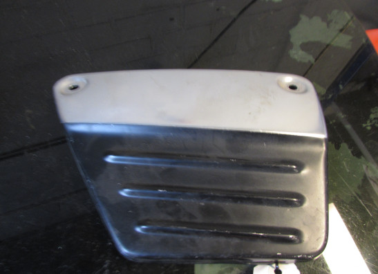 Cowl left small Yamaha V max