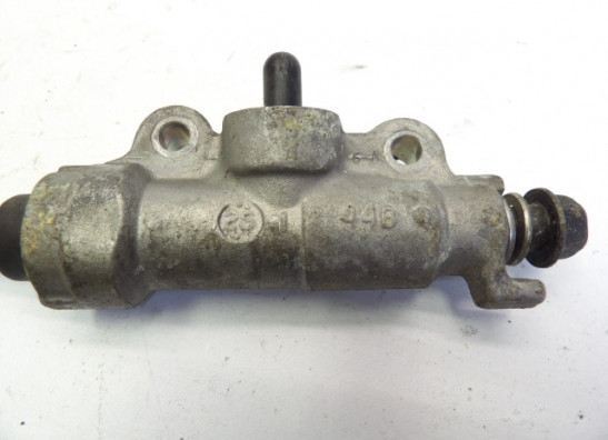 Bremszylinder hinten Suzuki VX 800