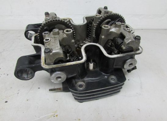Cilinderkop Honda VF 700  750 S Sabre