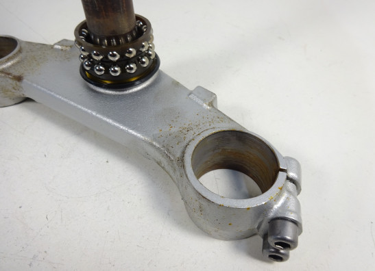 Steering stem Suzuki GSR 600