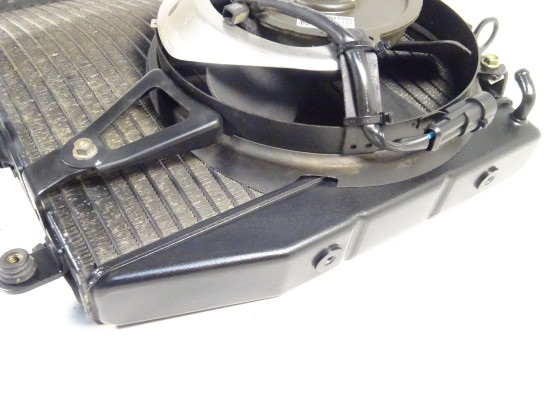 Radiateur MV Agusta 750 Brutale