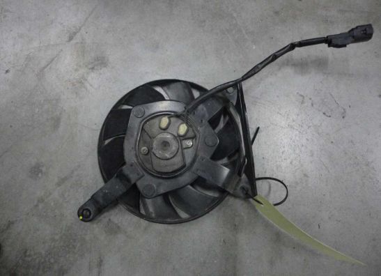Ventilator Honda CBR 600 F